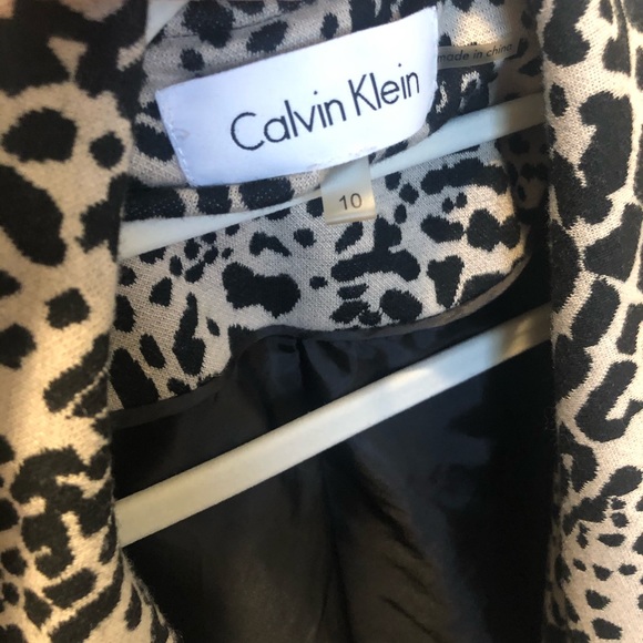 Calvin Klein Cheetah Print Ruffle Blazer! (10) - Picture 3 of 4